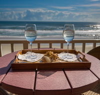 Family Friendly - Direct Oceanfront Sanibel 303 - Accommodation Los Angeles