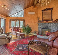 Family Home with Deck Near Minnewaska State Park - Accommodation Los Angeles