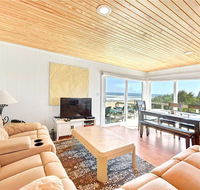 Harmony Beach House 3 Bedrooms Sleeps 6 Ocean Front Large Deck - Accommodation Los Angeles