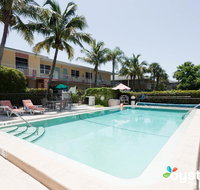 Hideaway Waterfront Resort - Accommodation Los Angeles