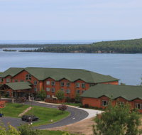 Holiday Inn Express Munising-Lakeview - Accommodation Los Angeles