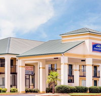 Howard Johnson by Wyndham Perry GA - Accommodation Los Angeles