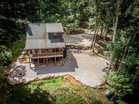 Huckleberry Cabin Rental Accommodation Los Angeles