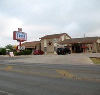 Hunter House Inn and Suites - Accommodation Los Angeles