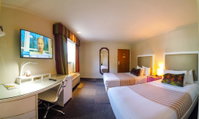 Inn at Golden Gate Accommodation Los Angeles