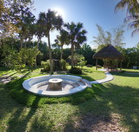 JUPITER WATERFALLS - NEWLY UPDATED - TIKI HUT, FIRE PIT, KITCHEN, POOL HEATER and MORE - Accommodation Los Angeles