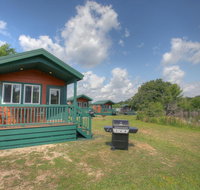 Lake Conroe Queen Studio Cabin 11 - Accommodation Los Angeles