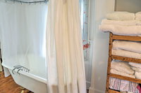 Lakefront New Preston Cottage with Dock and Fire Pit Accommodation Los Angeles