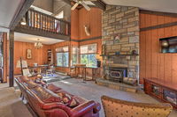 Lakefront Retreat with Boats Less Than 9 Mi to Camelback Mtn Accommodation Los Angeles