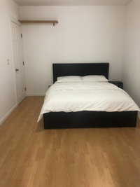 Large private room Accommodation Los Angeles