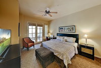 Lovely Legacy Villas Studio w/ Pools  Hot Tubs condo Accommodation Los Angeles