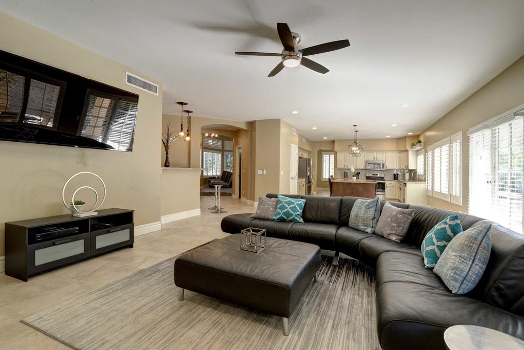 Luxe 6 BR Chandler Home W/ Heated Pool! - thumb 2