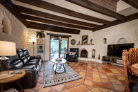 Marathon Villa Accommodation Los Angeles