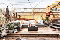 Martonys Zen Garden Accommodation Los Angeles