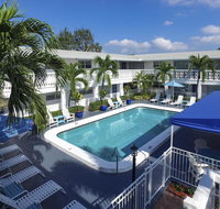 May-Dee Suites in Florida - Accommodation Los Angeles