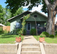 Midtown Tulsa Home near Downtown - Accommodation Los Angeles