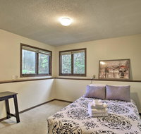 Minneapolis Home w/ Deck - 11 Mi. to Downtown - Accommodation Los Angeles