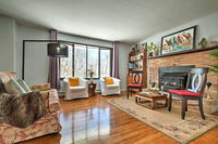 Modern Corner Lot Home Mins To Pocono Attractions Accommodation Los Angeles