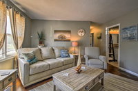 Modern Home with Patio and Grill 1 Mi to Stockton Lake Accommodation Los Angeles