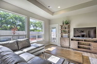 Modern Mountain Home with Fire Pit and Office Accommodation Los Angeles