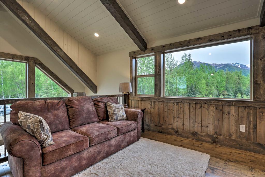 Modern Palmer Cabin With Lazy Mtn View, 2 Mi To River - thumb 3
