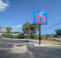Motel 6 Wilmington, NC - Market Street - Accommodation Los Angeles