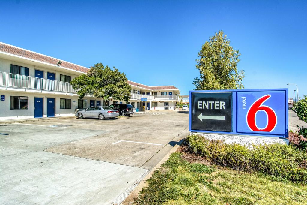 Motel 6-Redding, CA - North - thumb 0