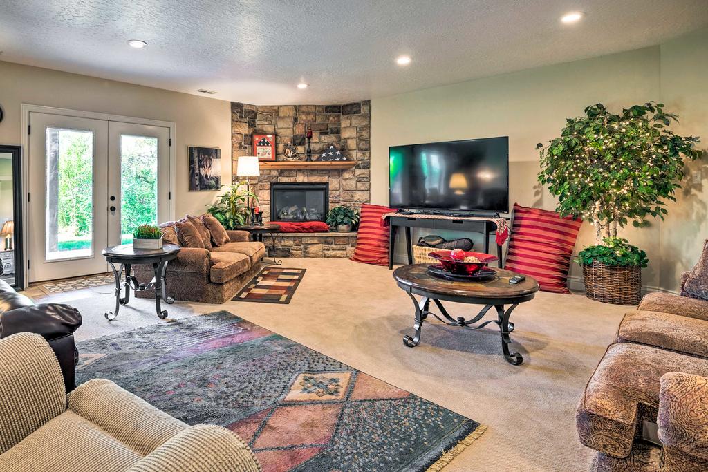 Mtn-View Apt W/ Pool Table - 9 Miles To BYU! - thumb 0