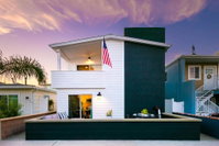NB-121A - Newport Family Desire I Accommodation Los Angeles