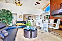 NB-131B - Balboa Breeze II Accommodation Los Angeles
