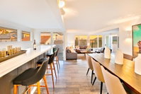 NB-6807 New Newport Beach Stunner Accommodation Los Angeles