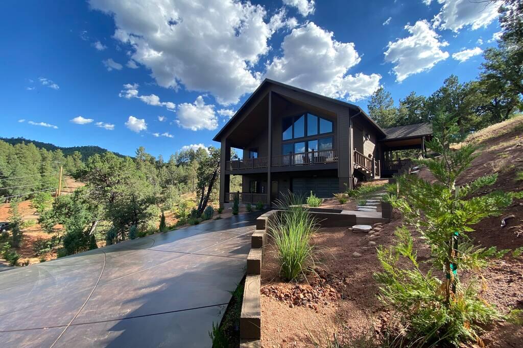 NEW 2+ Secluded Acres With Views! - thumb 0