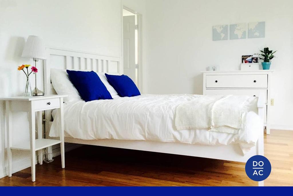 NEW! Walk To The Beach And Hard Rock Casino - thumb 0