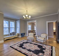 Noblesville Historic Home - Walk to Downtown Shops - Accommodation Los Angeles