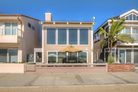 Ocean Retreat Accommodation Los Angeles