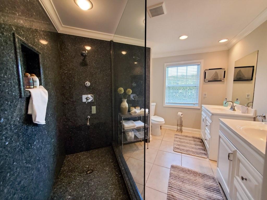 Paradise Awaits - Wkly Home - thumb 1