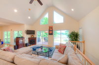 Paradise Pointe Accommodation Los Angeles