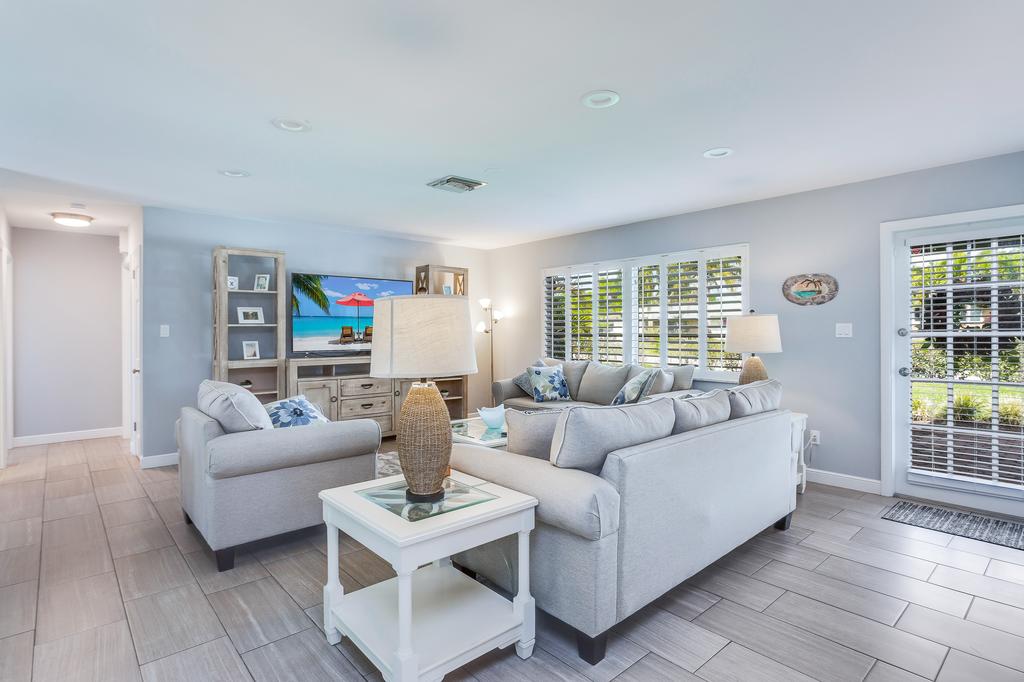 Peace On Pompei - thumb 3