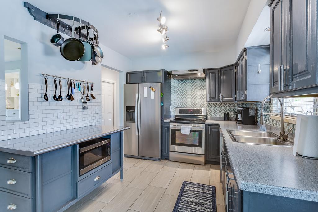 Peace On Pompei - thumb 2