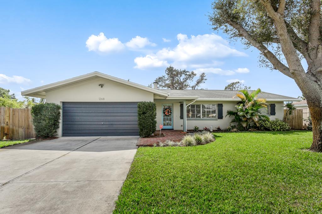 Peace On Pompei - thumb 1