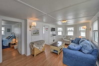 Peaceful Cottage with Grill - Steps to Matunuck Beach Accommodation Los Angeles