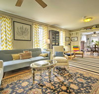 Pet-Friendly Farmhouse with BBQ 18Mi to C-Ville - Accommodation Los Angeles