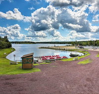 Pocono Mtn Retreat 1 Block to Pool & Beach Lake! - Accommodation Los Angeles