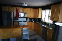 Rainbow House and small garden Accommodation Los Angeles