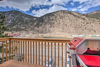 Renovated Georgetown Condo with Mountain Views Accommodation Los Angeles