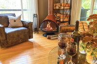 Resort-Style Home on Tims Ford Lake Steps to Dock Accommodation Los Angeles