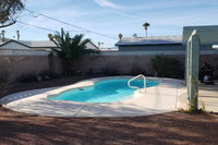 Riverside Pool House Escape Accommodation Los Angeles