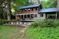 Riverside Retreat with Hot Tub - 13 Miles to Skibowl Accommodation Los Angeles