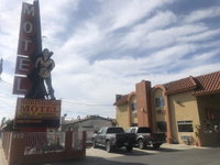Robinhood Motel Accommodation Los Angeles