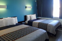 Rodeway Inn Island Beach State Park Accommodation Los Angeles